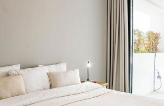 CAH - Large terrace indoor pool and gym - Photo 22