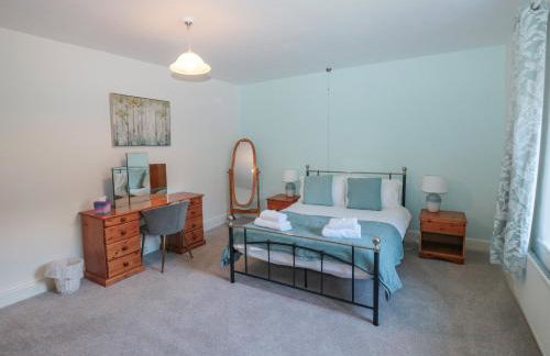 Honeysuckle Cottage - Photo 15