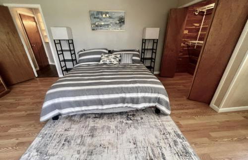 Spacious Lake Retreat for Families - Foto 48