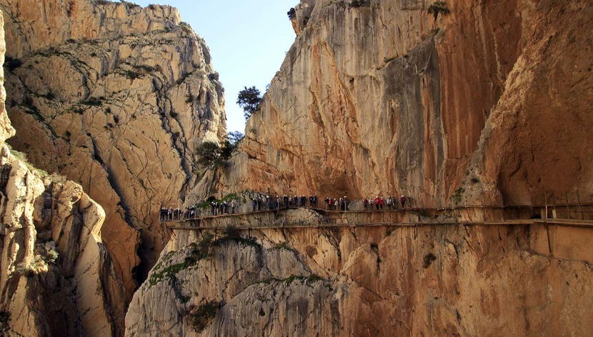 Atravesando acantilados de infarto