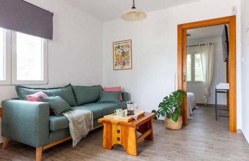 House with swimming pool and amazing sea and mountain views in Montgó, Denia - Photo 12