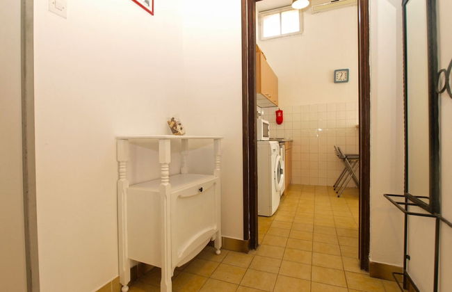 Apartment 1636 - Photo 2