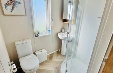 The Pink Lady with games table - Foto 12