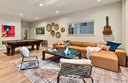 Spacious Cozy and Renovated Mountain Retreat - Foto 17