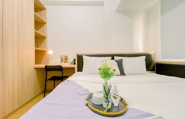 Modern And Serene Look 2Br Tokyo Riverside Pik 2 Apartment - Foto 1