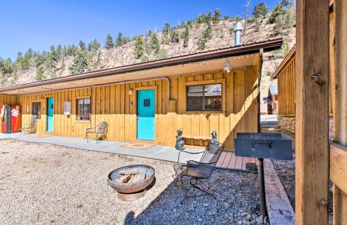 Red River Retreat Walk to Lifts, Mtn Views! - Foto 3