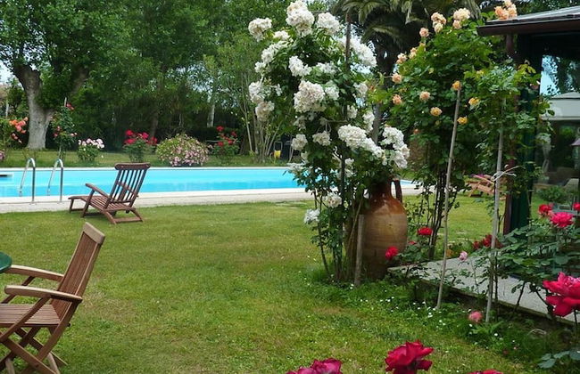 Villa Mirella Beach - Photo 32