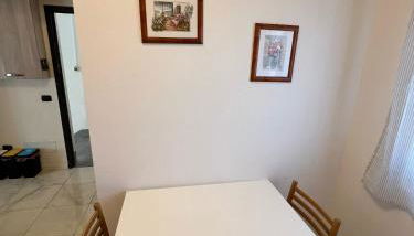 Little House - Photo 5