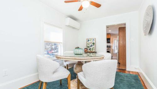 Richards Retreat Walk to Downtown Washer-Dryer - Foto 4