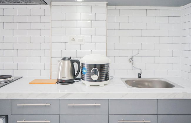 Elegant with Brand New at Studio Emerald Bintaro Apartment - Foto 11