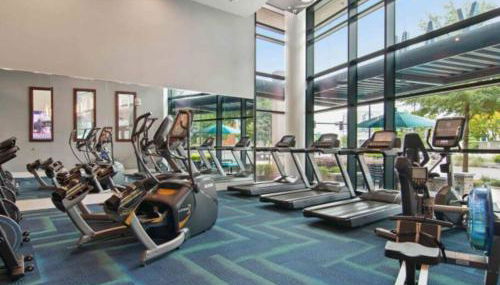 The Luxe -Highrise, Balcony, Year-round Pool, City View! - Foto 4