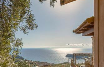 Apolis Villas & Suites Resort - Photo 66