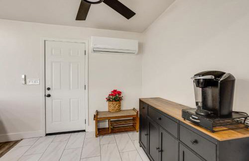 Under 1 Mi to Med Center! Stylish Home in Tulare - Foto 8