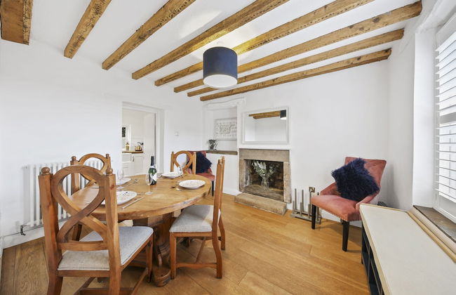 Host Stay Bradley House - Photo 9