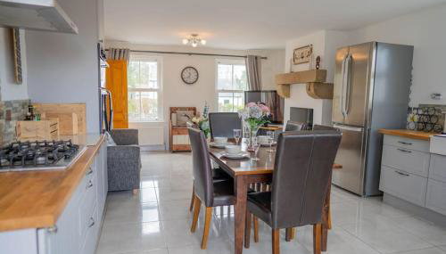 Fairhead Lodge Family Friendly Holiday Home - Foto 3