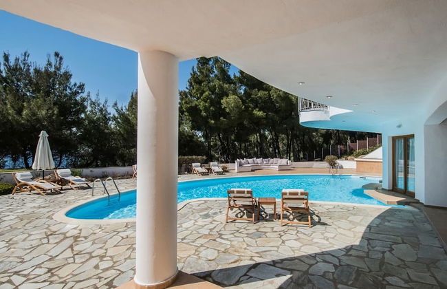 halu! Luxury Villa with Private Pool - Foto 25