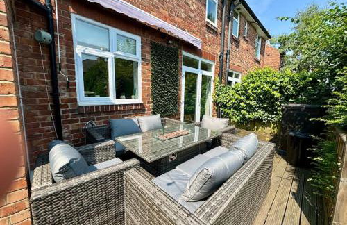 8min to City, Hot Tub House, Fire Pit, Free Parking - Foto 28