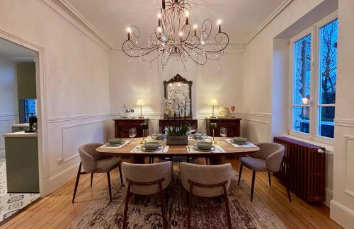 La Folie Giverny - Villa Premium - 3 Suites VIP - 8 Pièces 150M2- Centre Village - Maison privatisée -Jardin paysagé - Parking- - Foto 4