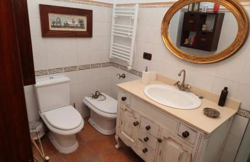 Casa con jardín y jacuzzi - Foto 27