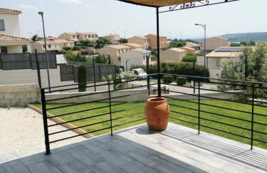 Villa moderne sur les hauteurs d'Aramon - Foto 4