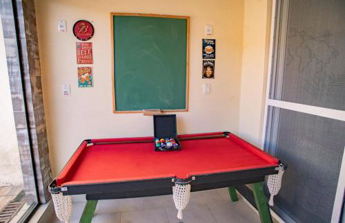 Casa 3 min Shopping Pelotas- Com 1 Suíte, 2 Quartos Climatizados, Piscina e Estacionamento 2 carros - Foto 79