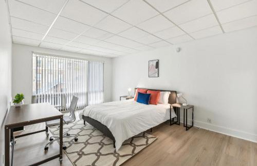 East 116 I Corporate 1Bd Suite in Rochester I Gym - Foto 1