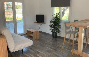 Nana's studios - Photo 18