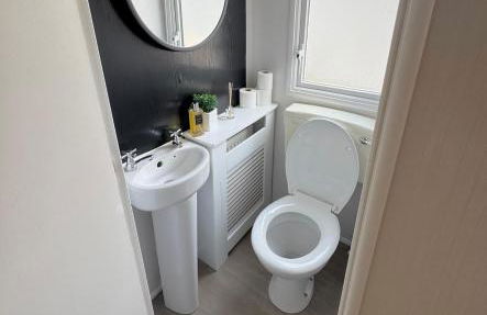 Casita De Cuervo at Shorefield Park - WIFI - Pet Friendly - Passes Included - Photo 19