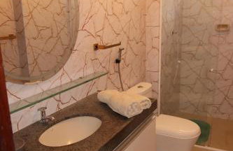 Lindo apartamento 50 metros da praia - Foto 19