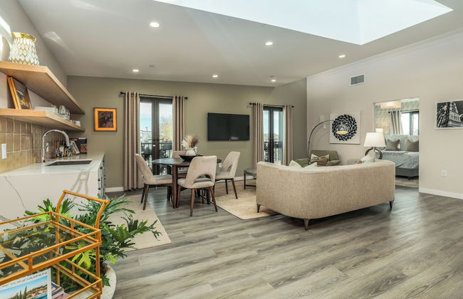 The Lofts at The Market - Foto 22