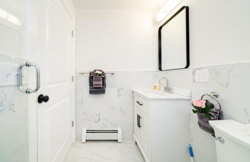 16 -3 Spacious 4BR Worcester Home near Parks - Foto 54