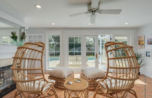 Surfs Up - retreat at the beach with heated pool - Foto 5