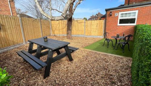 1 Bed / 1 Sofa Bed 'Scandi' Style Ground Floor Apartment - Foto 5, Garden