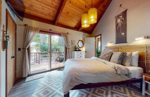 Mendocino Cozy Cabin-Large Patio Grill & Garden - Photo 13