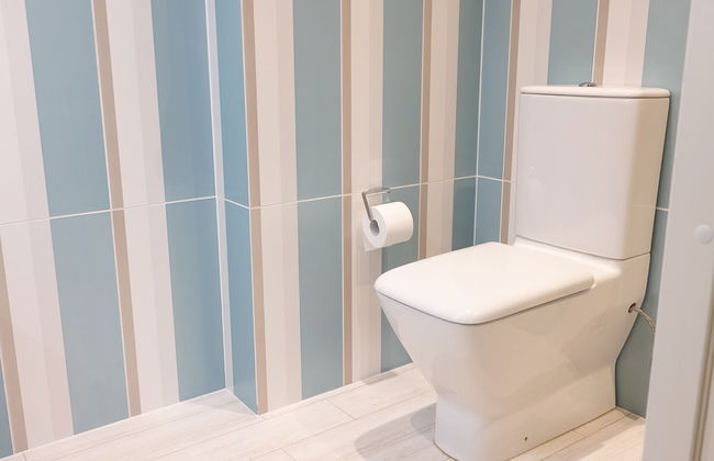 2ndhomes 144 m2 Stylish 3BR Center Home - Foto 24