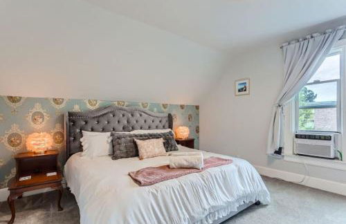 Updated Victorian Home in SoBo - Foto 16