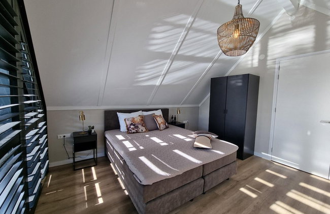 Luxurious Detached Water Villa With Jetty - Foto 68