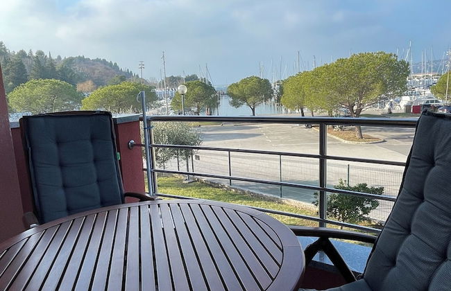 Premium Levant 210 Marina Apartment - Photo 8