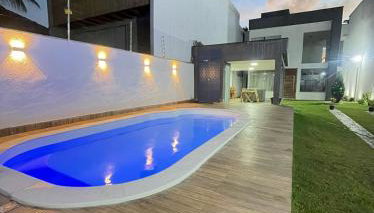 Mansão Climatizada com piscina e churrasqueira - Foto 1