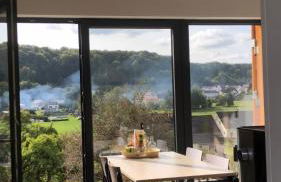 Modernes, ökologisches Design Ferienhaus in der Eifel Vulkaneifel I 2 Schlafzimmer, Sauna, Yoga & Kaminofen, schnelles WLAN & Arbeitsplatz - Foto 20