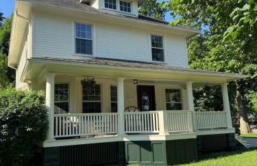 The Railway Retreat - Downtown Sylvania - Foto 1