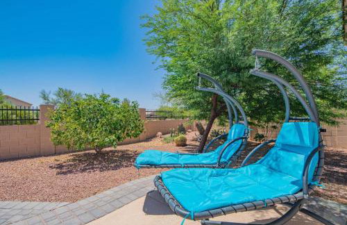 StayShores Chic Retreat – Pool HotTubSweet Sleep - Photo 12