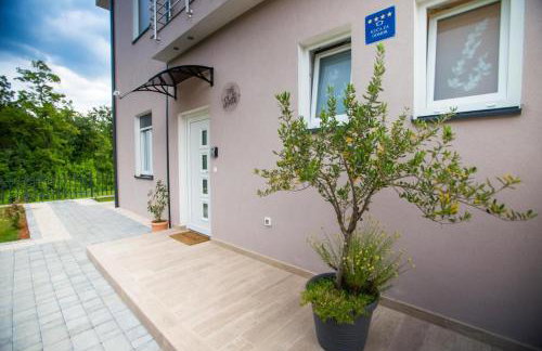 Villa Isabella - Photo 30