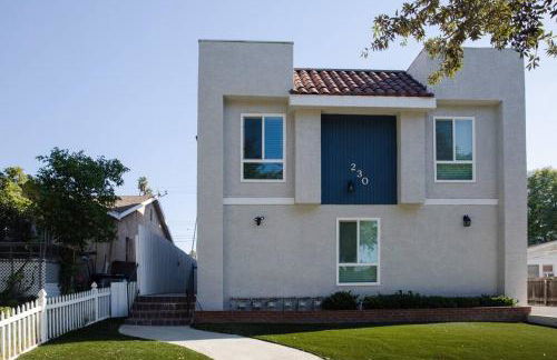 2BD/2BA Apartment in DT ALhambra - Foto 1