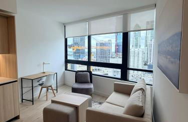 District 225 Miami - Rooftop Pool Gym & City Views - Foto 1