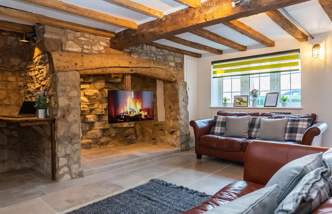 Stunning 4 Bed Sleeps 8 Cottage Parking - Foto 1