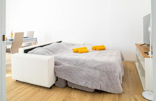 Polyclinic House - Photo 12