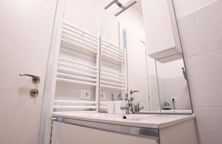 Free Parking - San Gerardo cosy apartment - Foto 15