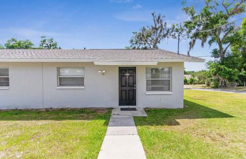 Cozy 2 Bedroom home, Dade City! #1 - Foto 19