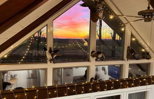 Cozy Indian Lake Chalet on Golf Course with Arcade/Gameroom - Foto 46